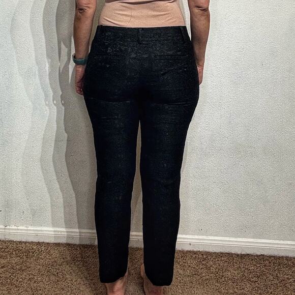 Ann Taylor Black Lace Crop Ankle Pants Sz 8 - Picture 10 of 12